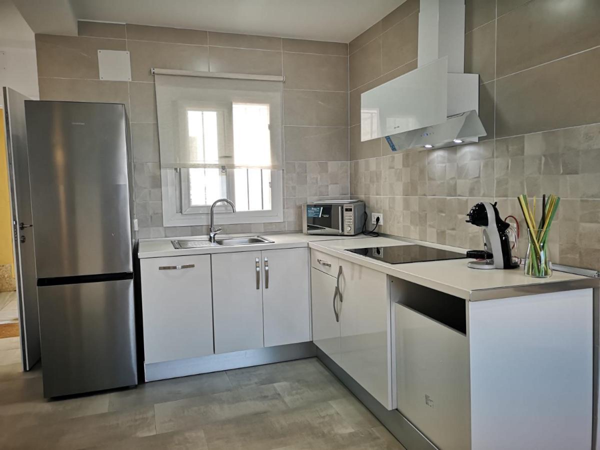 Apartamento Suite Arco De La Villa,Solo Familia Y Parejas,Parking Gratuito Conil De La Frontera Exterior foto